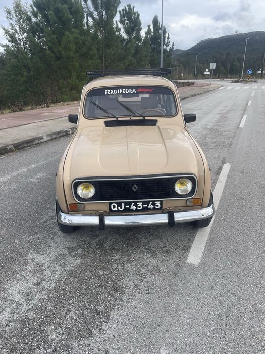 Renault 4L GTL.