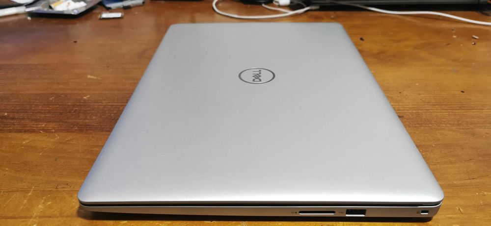 Dell Inspiron 7570 core i5