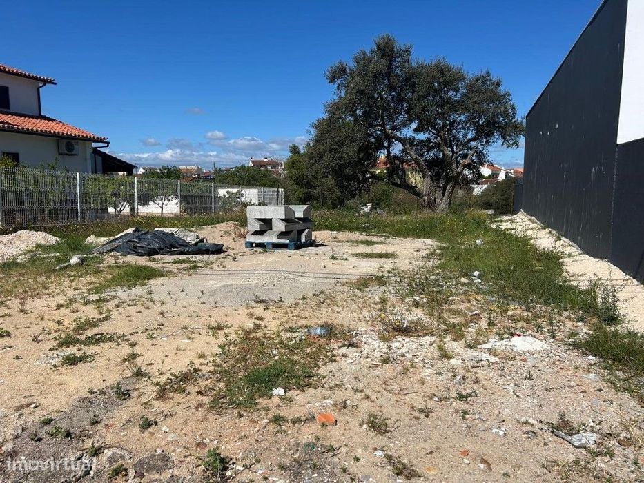 Urban Construction Plot