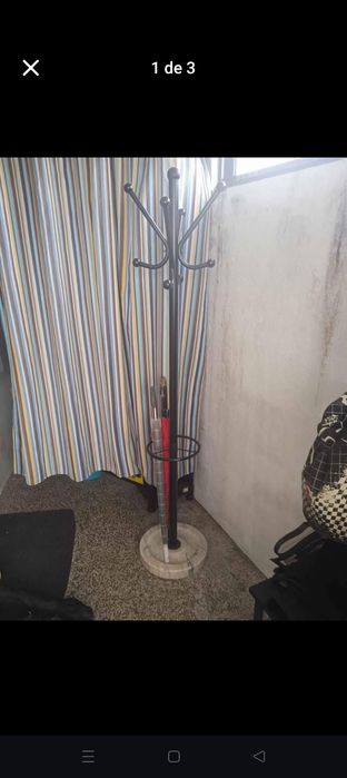 Cabide  com base em mármore