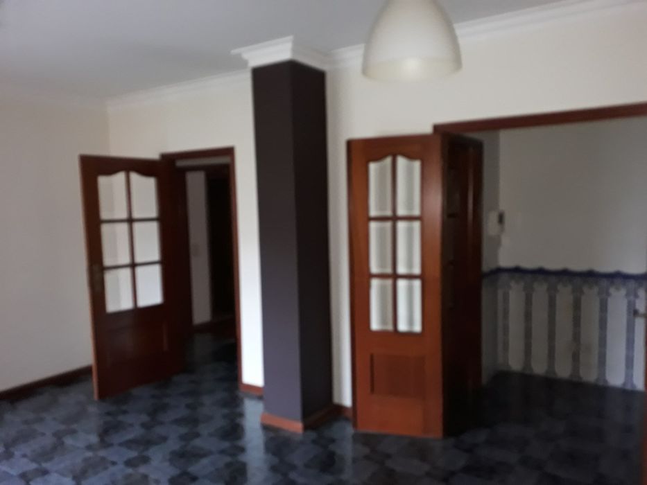 Vendo t2 com suite em Serzedo, VNG