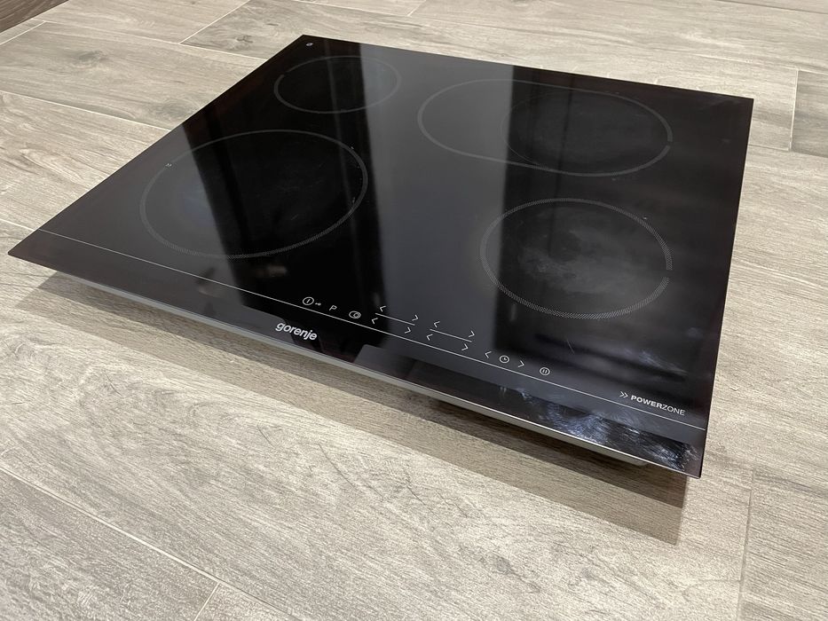 Варильна поверхня Gorenje ECT648BCSC