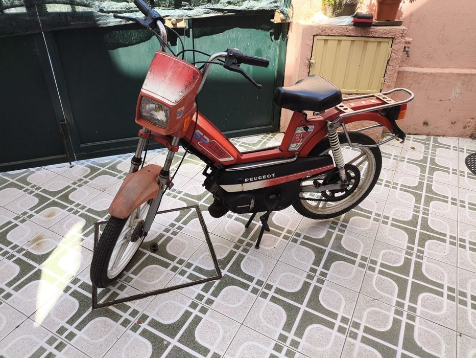 Peugeot 103 mobilete