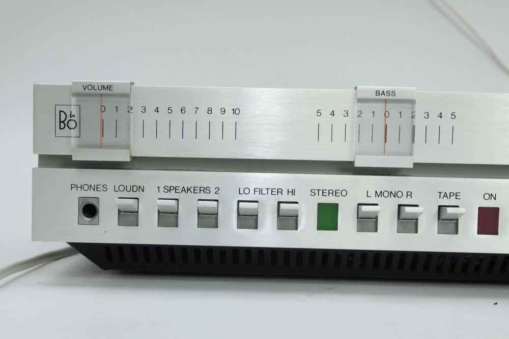 Amplituner Bang & Olufsen Beomaster 3000-2