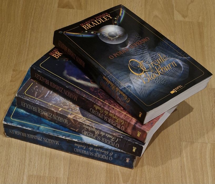 Coleção Poder Supremo de Marion Zimmer Bradley