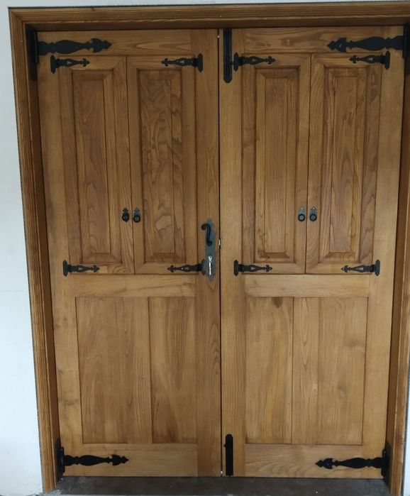 Portas rústicas maciças Fabrico e Restauro