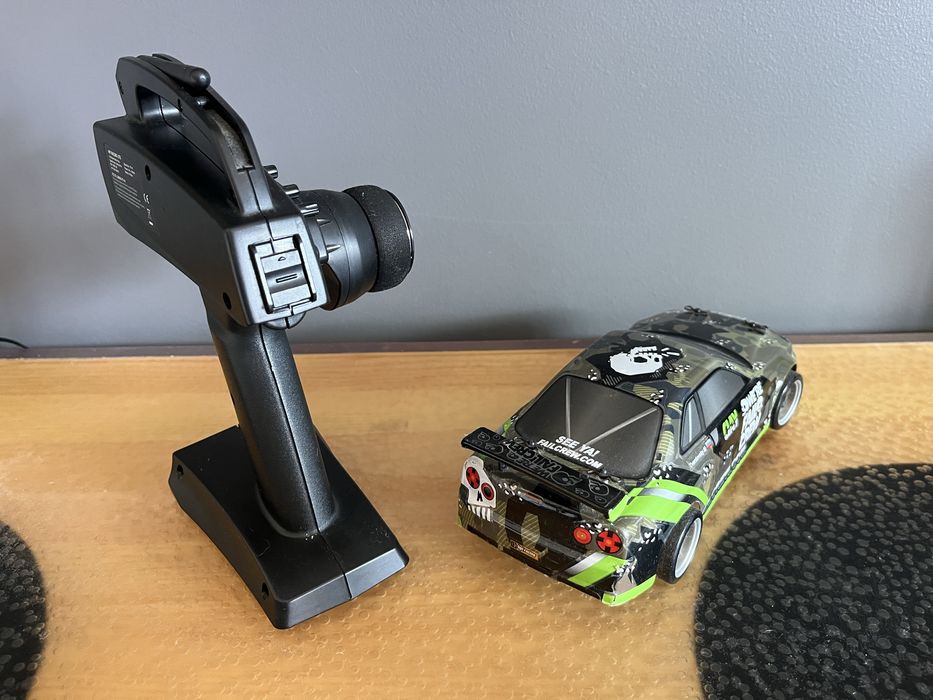 RC drift Nissan Skyline GTR-R34