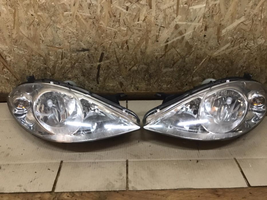 Передні фари Mercedes-Benz W169 Мерседес В169 2004–2008 ціна за одну