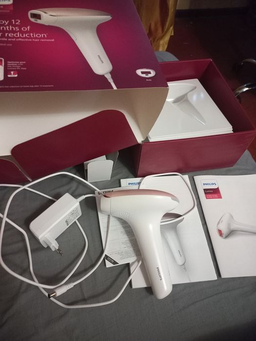 Фотоепілятор Lumea від Philips SC1994/00 серії 7000