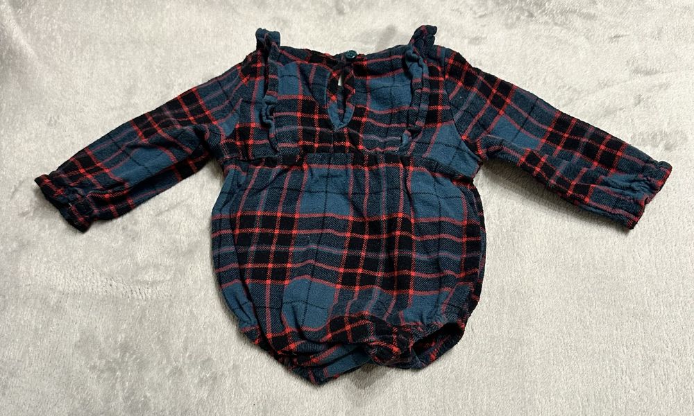 Body w kratkę na długi rękaw