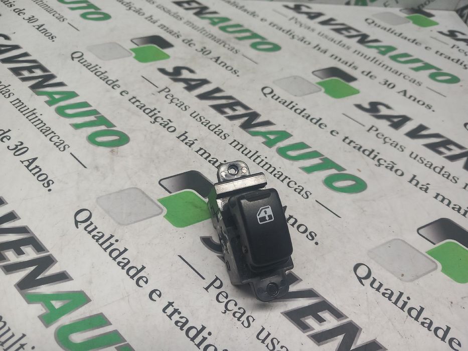 Comando / botão / interruptor vidros frente direito CHEVROLET Aveo Hat