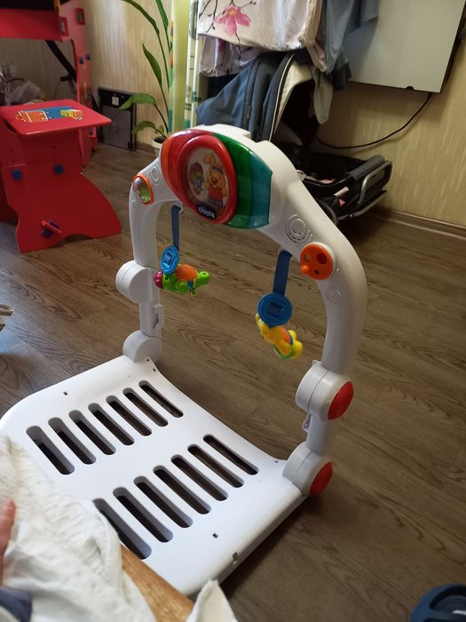 Дитячий музичний центр Chicco