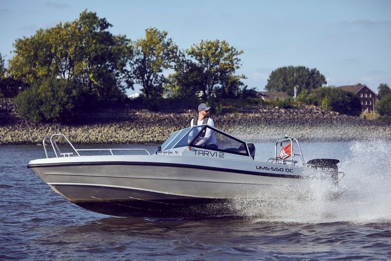 Łódź aluminiowa UMS Tuna 585 DC