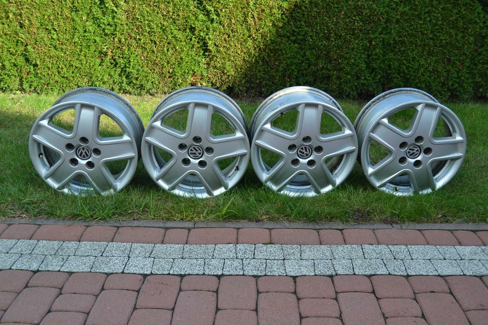 Felgi alu VW Sharan 16 cali 5x112 et59 7x16 komplet vw sharan