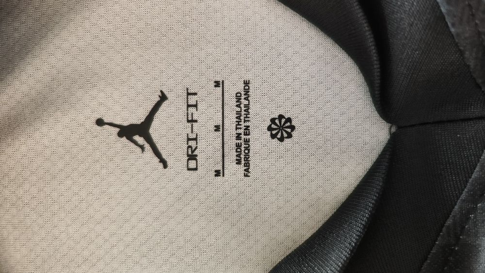 Camisola PSG preta 4°kit