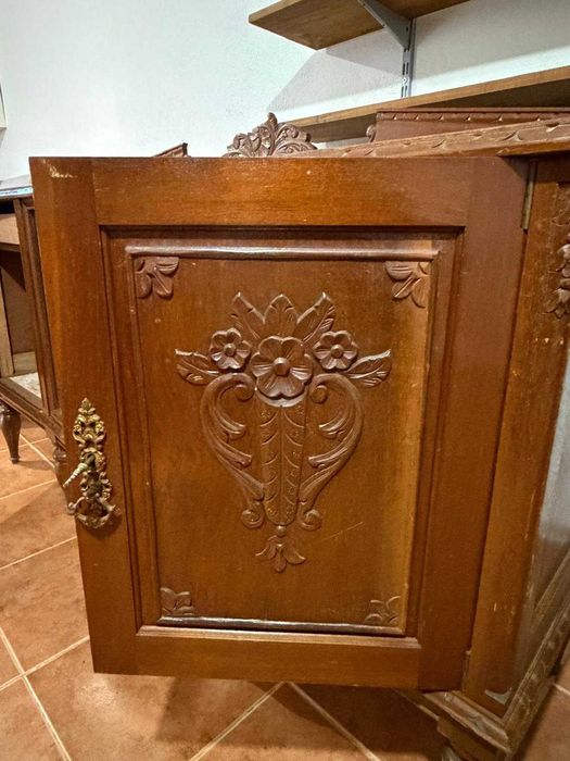 Móvel Aparador + louceiro