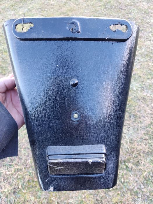 Обтікатель фари.задне крило