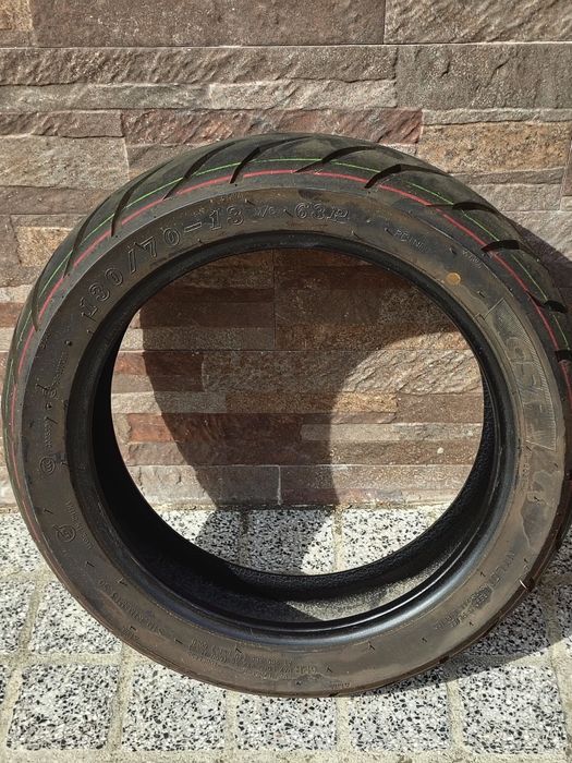 Par Pneus Scooter 110/80-14 + 130/70-13 (QJMotor, Honda ADV, etc.)