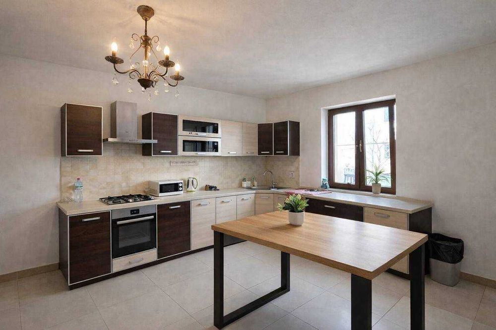 250 злотых в неделю Новый Хостел в Варшаве Район Влохи! Hostel Włochy