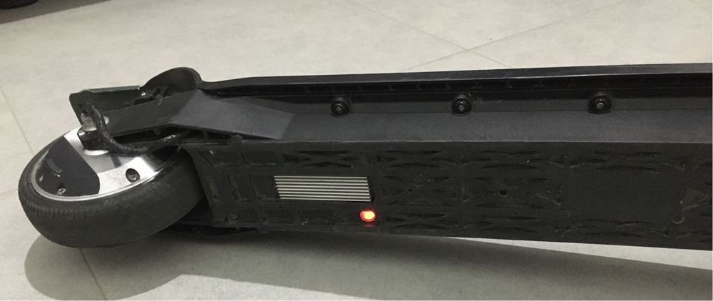 Электроскмокат Futura