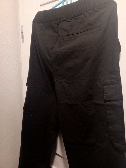 Spodnie męskie  bojówki 4F roz L