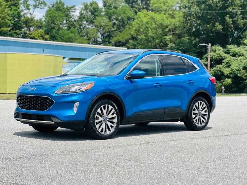 2021 Ford Escape Hybrid Titanium