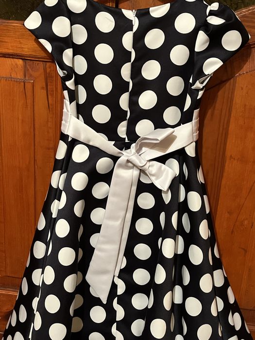 Плаття на дитячий захід