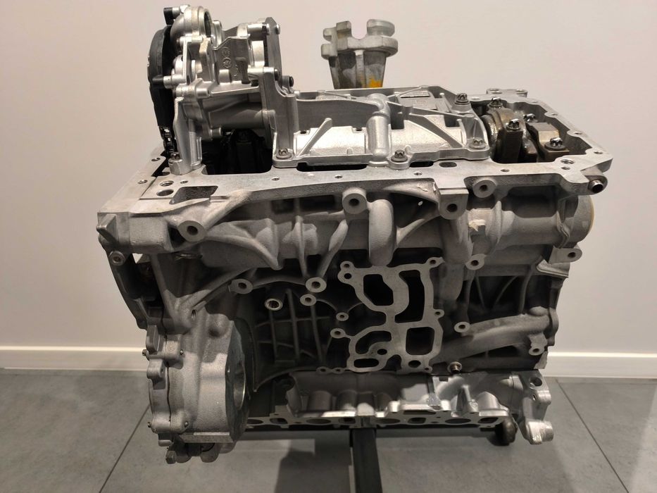 Silnik BMW N47D20D 218 KM Nowy Wał OE BMW 18 mcy GWAR