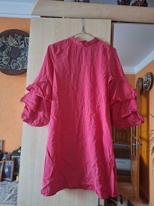 Рожева лляна сукня Zara