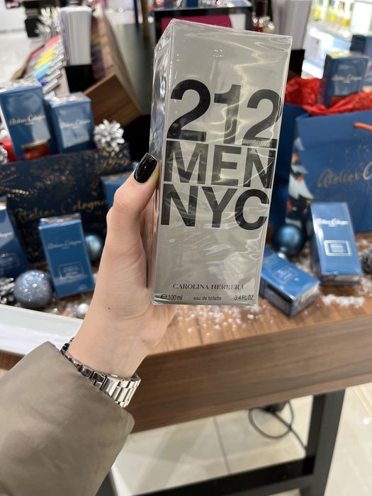 Carolina Herrera 212 Men NYC  100 ml