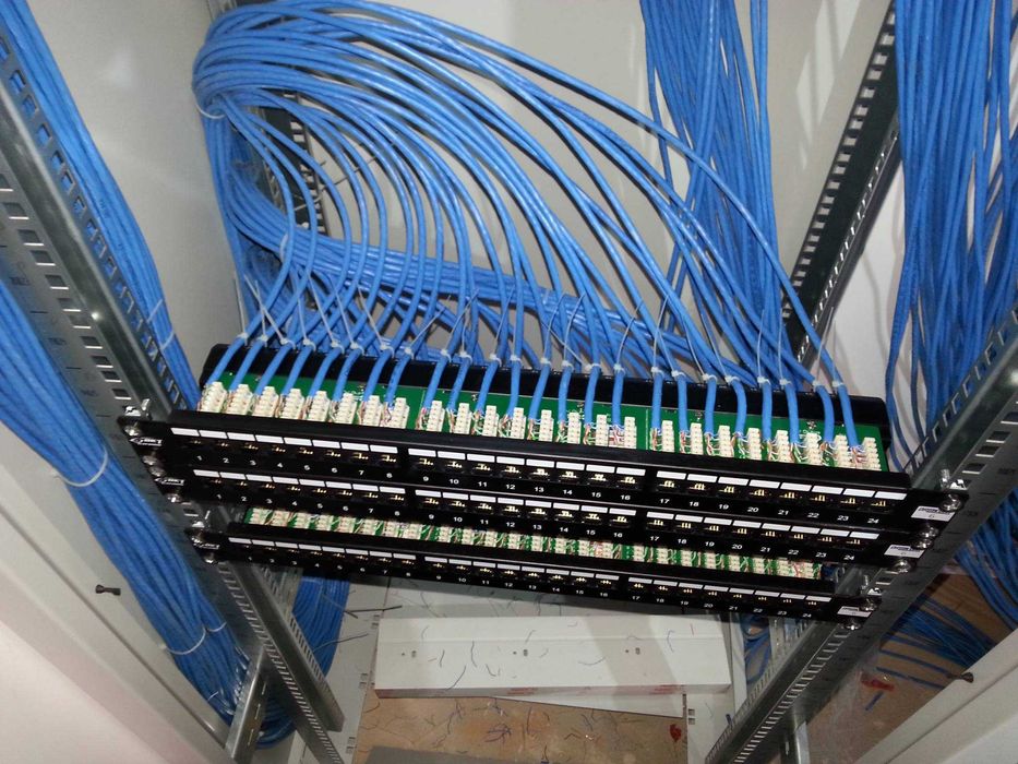 Usługi IT – Instalacja sieci | Składanie komputerów | Naprawa