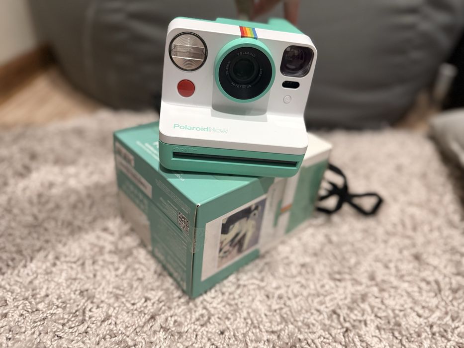 Polaroid now стан нового