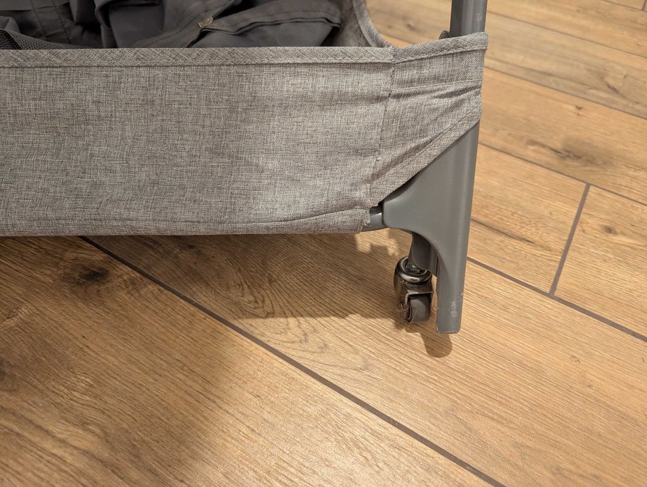 Łóżeczko, dostawka