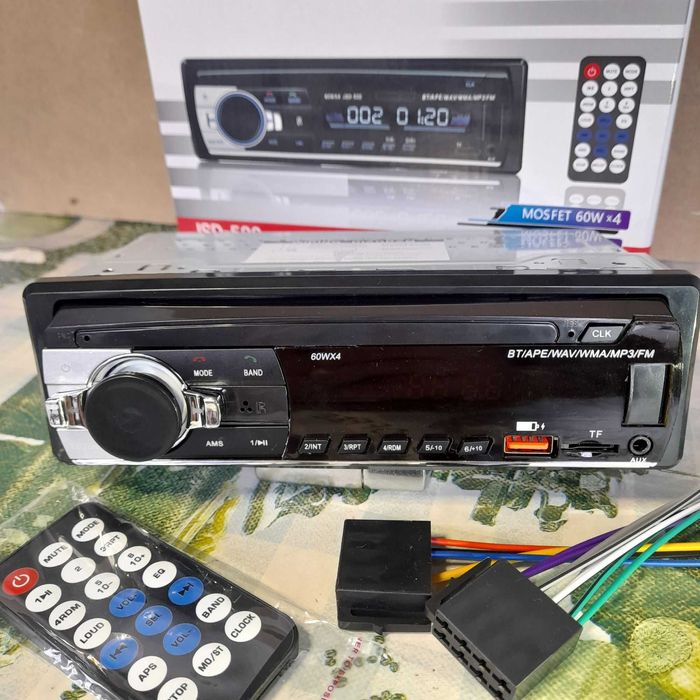 Автомагнітола з блютуз та пультом з usb портами під флешки розмір 1din