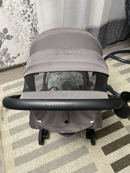 Продам дитячу прогулянкову коляску