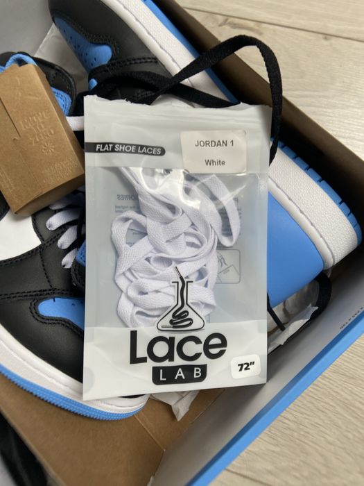 Air Jordan 1 Retro High OG UNC Toe