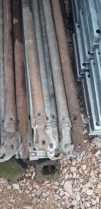 Rusztowanie Plettac Bosta Rux Temosprzet Baumann Omega  krawężniki