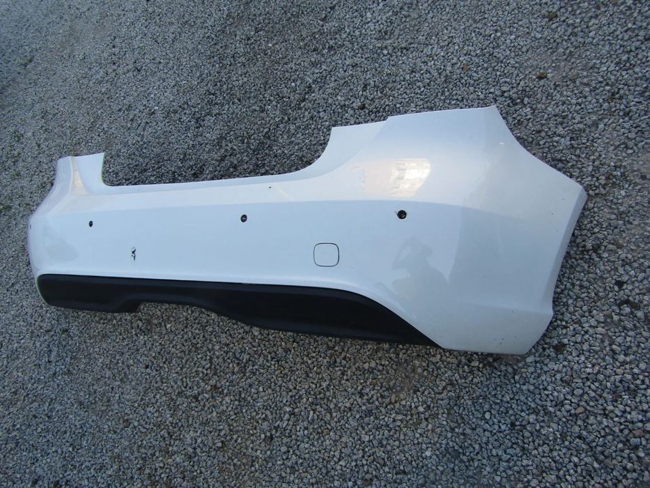 Para-choques tras Mercedes classe A ano 2014  original