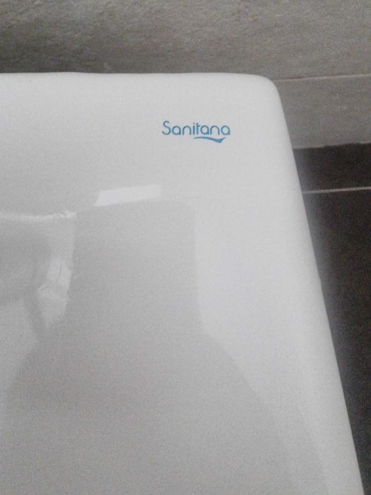 Bidé Sanitana – Cerâmica branca – Torneira e válvula incluídas