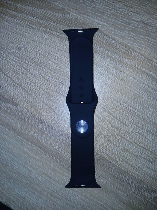 Продам силиконовый ремешок для Apple Watch
