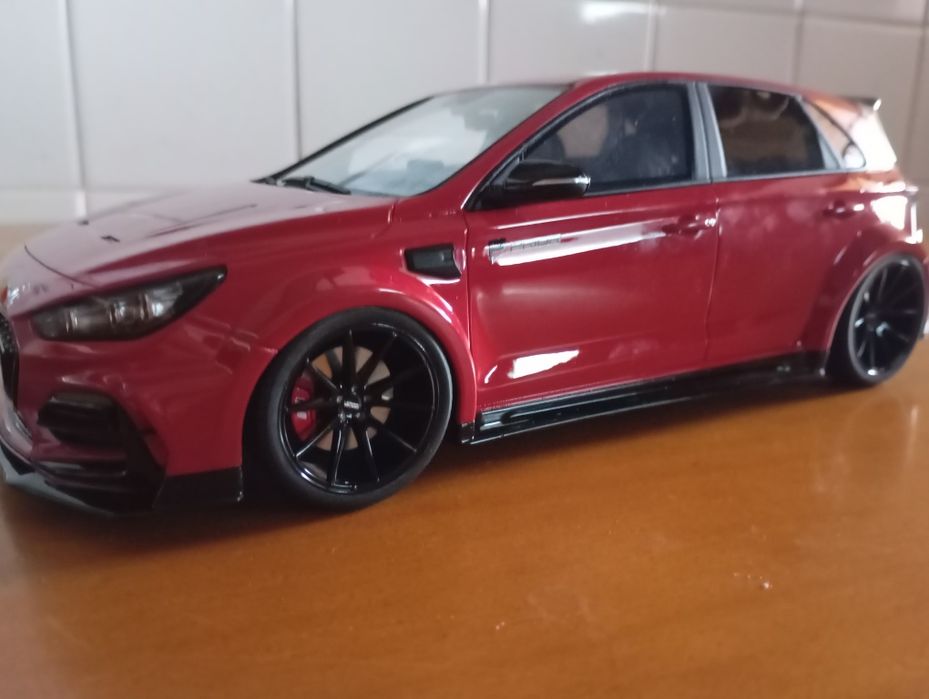 Miniaturas de carros 1.18