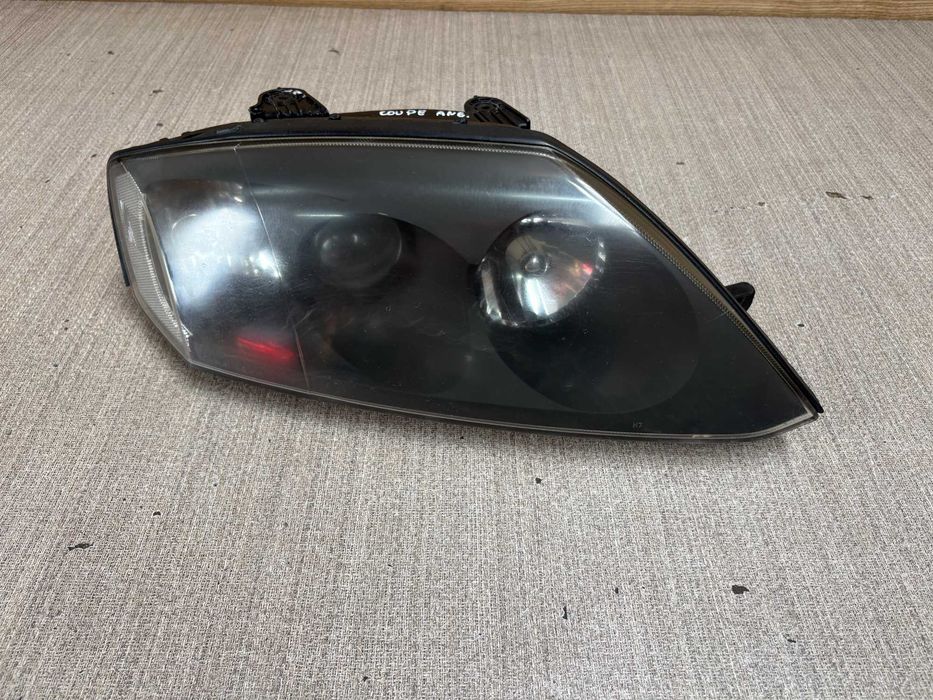 lampa/reflektor przedni prawy hyundai coupe