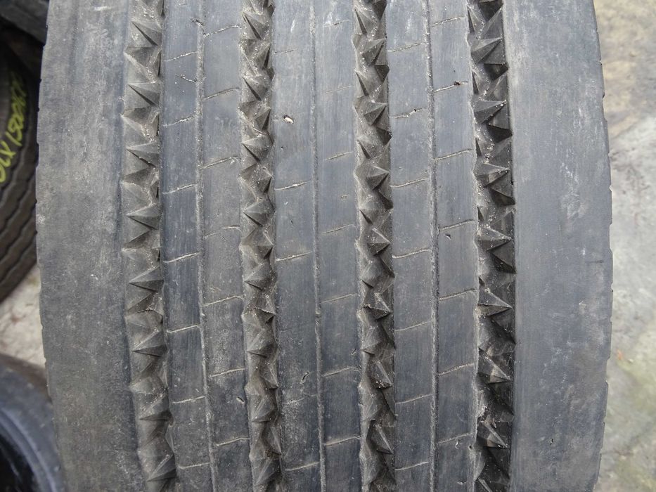 Opona 265/70R19.5 Continental HTR1 (500 netto)