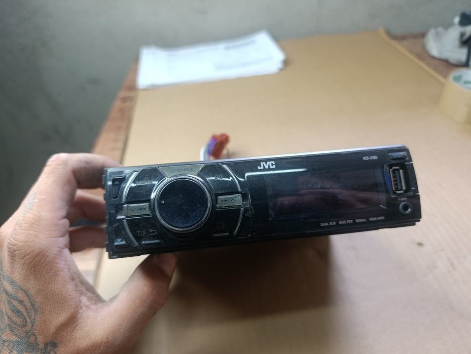 Rado samochodowe USB  JVC KD - x30