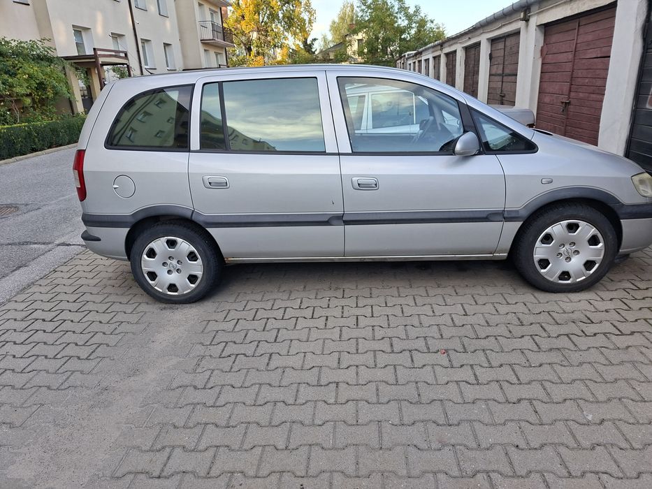 Opel Zafira