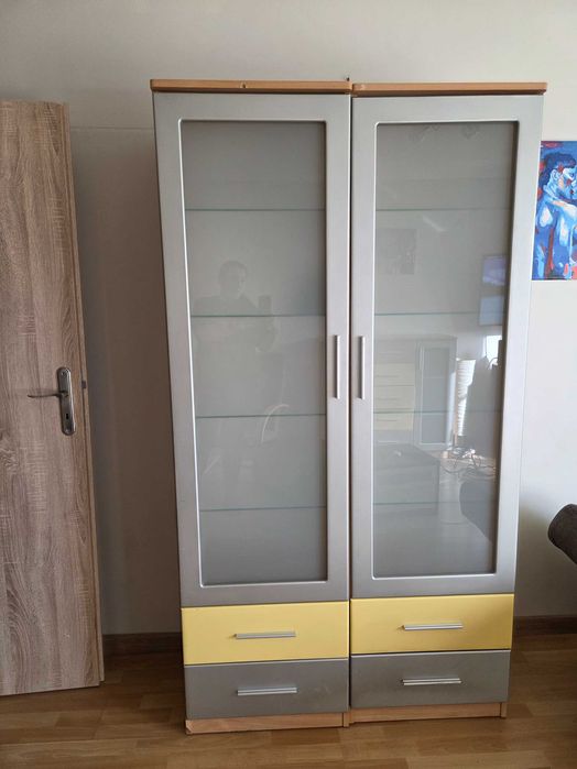 Komoda i 2 slupki