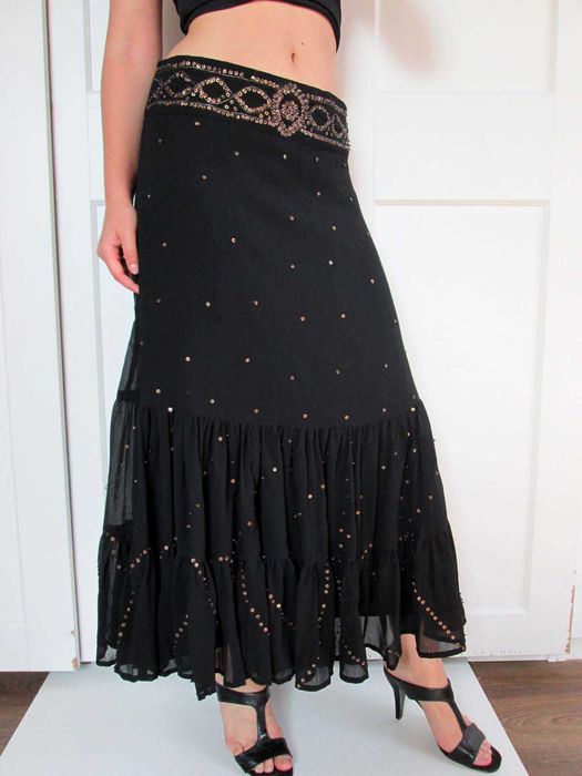 Cream długa czarna rozkloszowana spódnica spódniczka złote cekiny 38 M