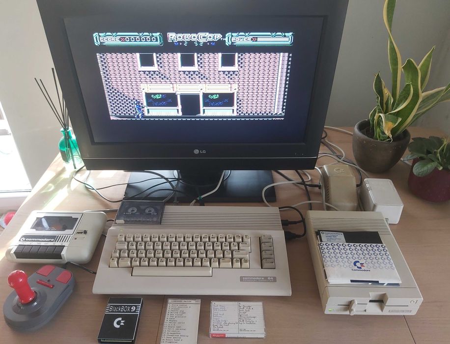 Commodore C64 Sprawny komplet