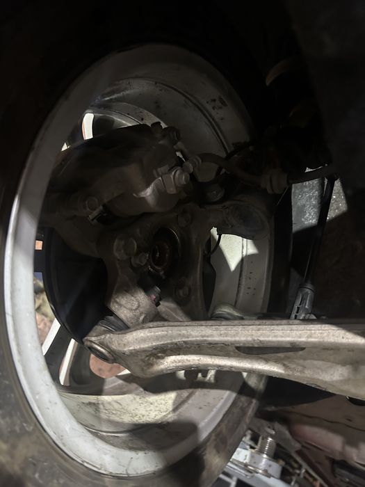 Цапфа амортизатор пружина супорт перед взборі Chevrolet Bolt 17-21