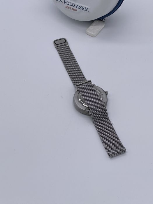 Zegarek damski U.S. Polo Assn. Layla Srebrny klasyczny bransoleta mesh